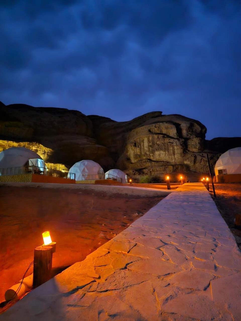 Orbit Camp Hotel Wadi Rum Exterior photo